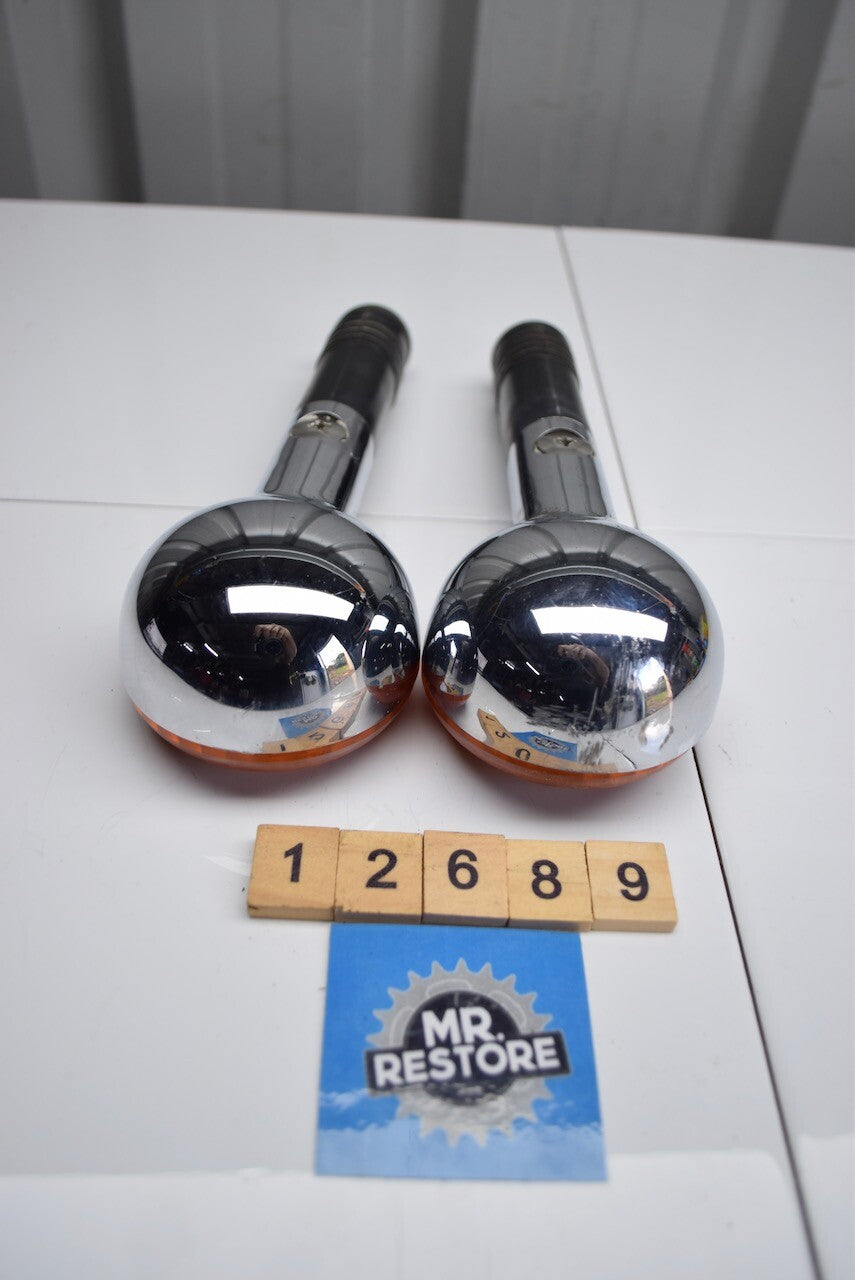 Suzuki Intruder VS800 Pair of Front Indicators with Original Lenses