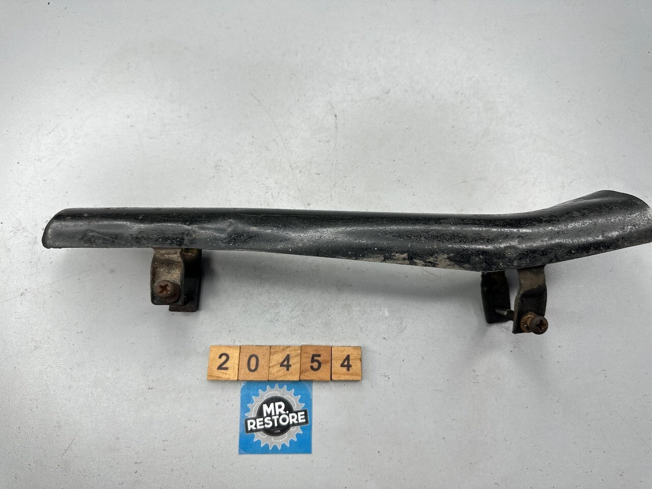 Kawasaki GPZ1100 B1 L/H Exhaust Pipe Muffler Guard Cover 14025-1353