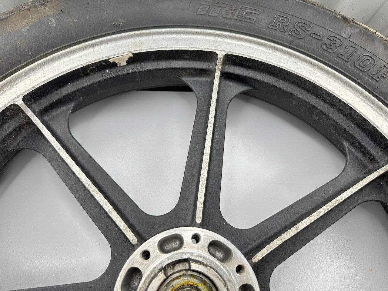 Kawasaki Z1300 KZ1300 '79-82' Front Wheel (Straight) 41073-1023