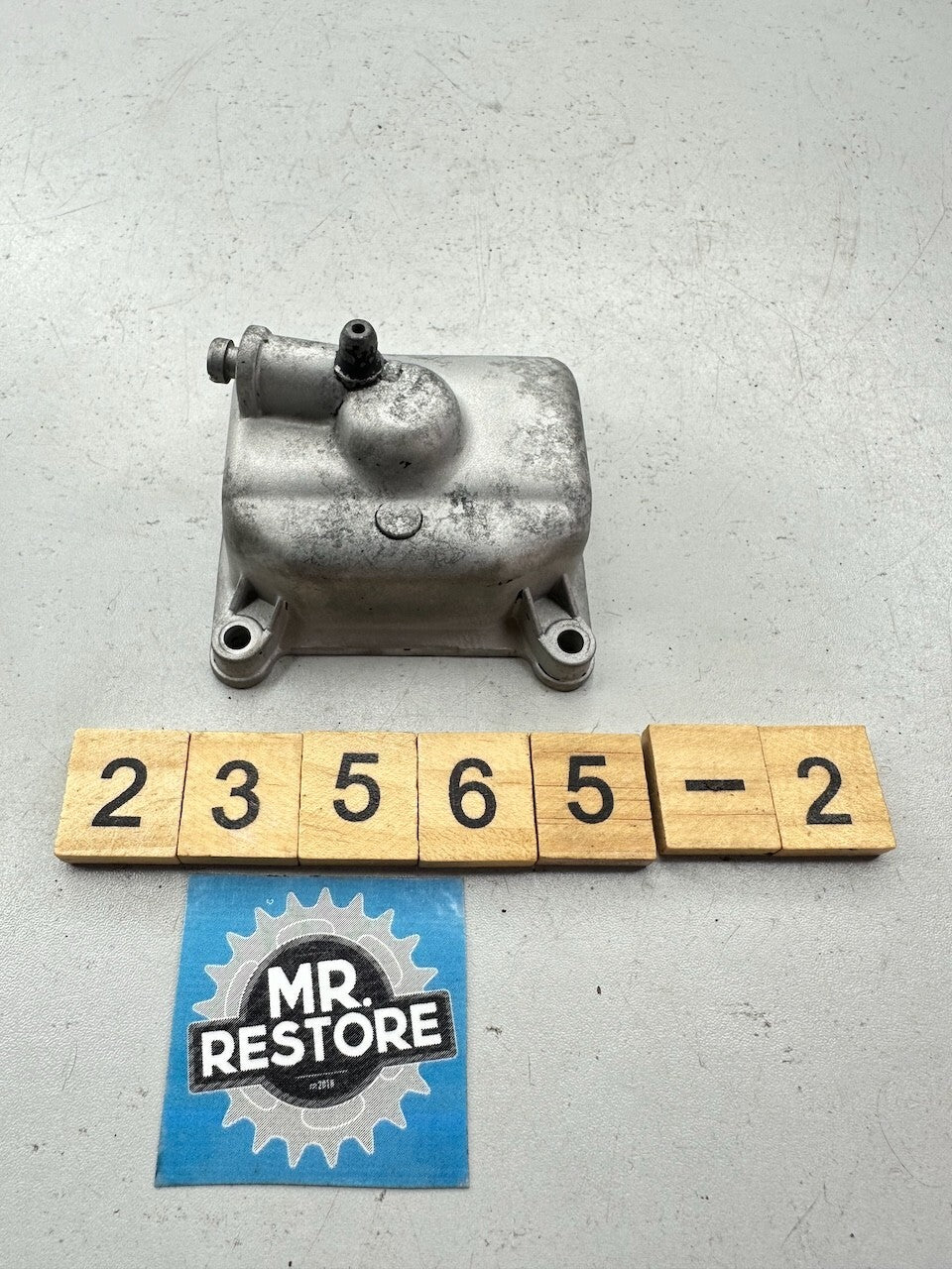Kawasaki ZX900 GPZ900R '86-89' Carburettor Float Chamber Bowl