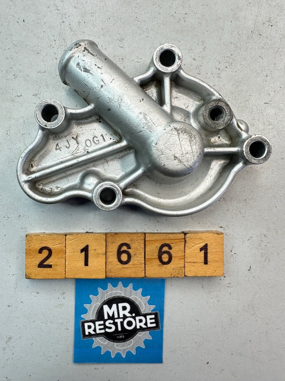 Yamaha YZ125 1994-01 Water Pump Housing Cover 4JY-12422