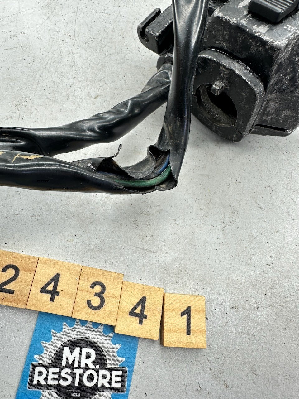 Yamaha XJ650 Turbo '82-83' XS400 XS250 Left Handlebar Switch & Choke