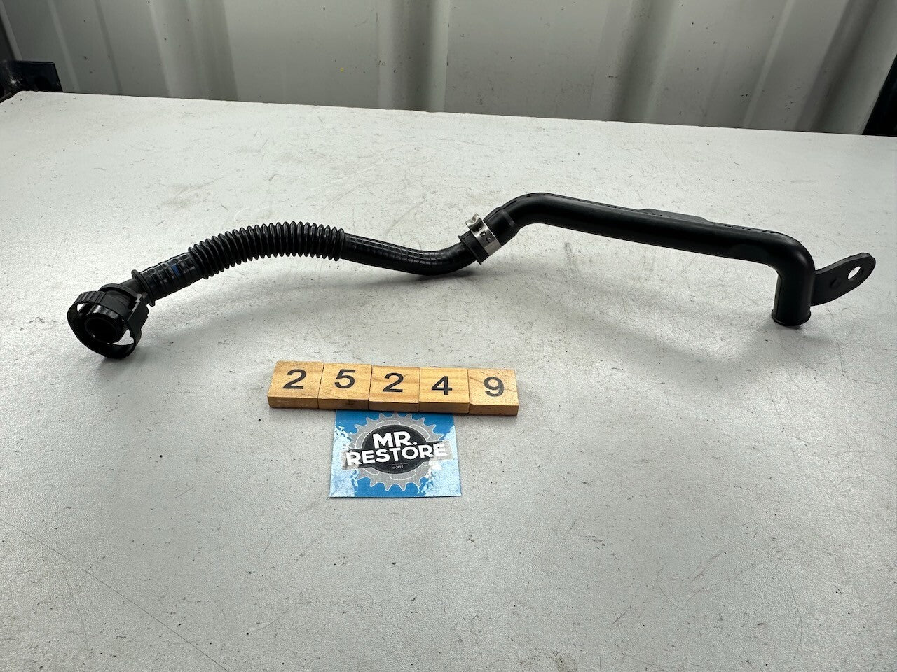 BMW K1300R K1200R K1300S K1200S K1300GT Cylinder Head Upper Secondary Hose Pipe