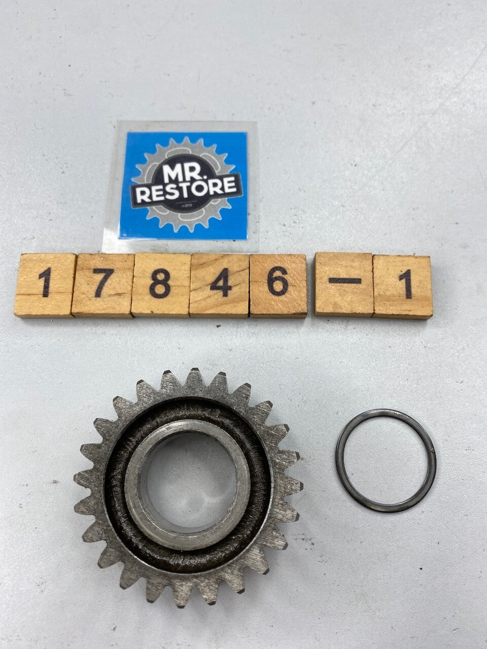 Yamaha SR500 SR400 XT500 TT500 Transmission 4th Pinion Gear 583-17141