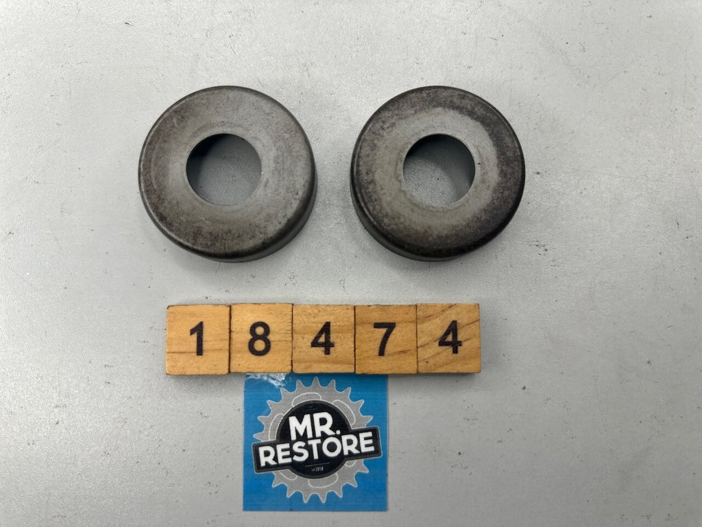 Yamaha TRX850 R1 YZF1000R YZF600R TDM900 Thrust Covers Pair 3FV-22128