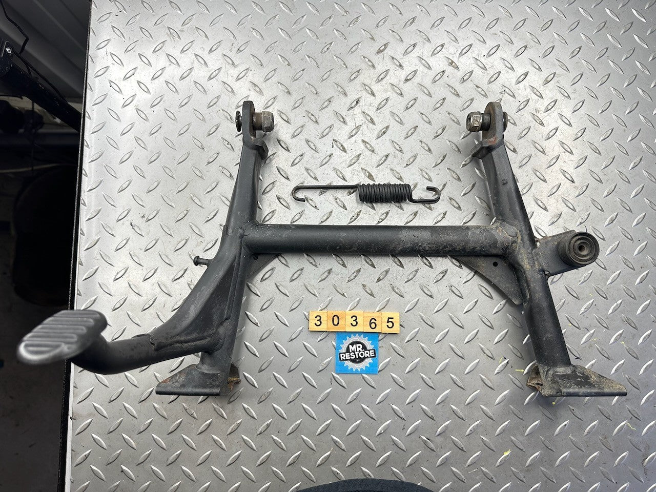 Kawasaki KLZ1000 Versys 1000 2019 Middle Centre Stand & Spring 34011-0037