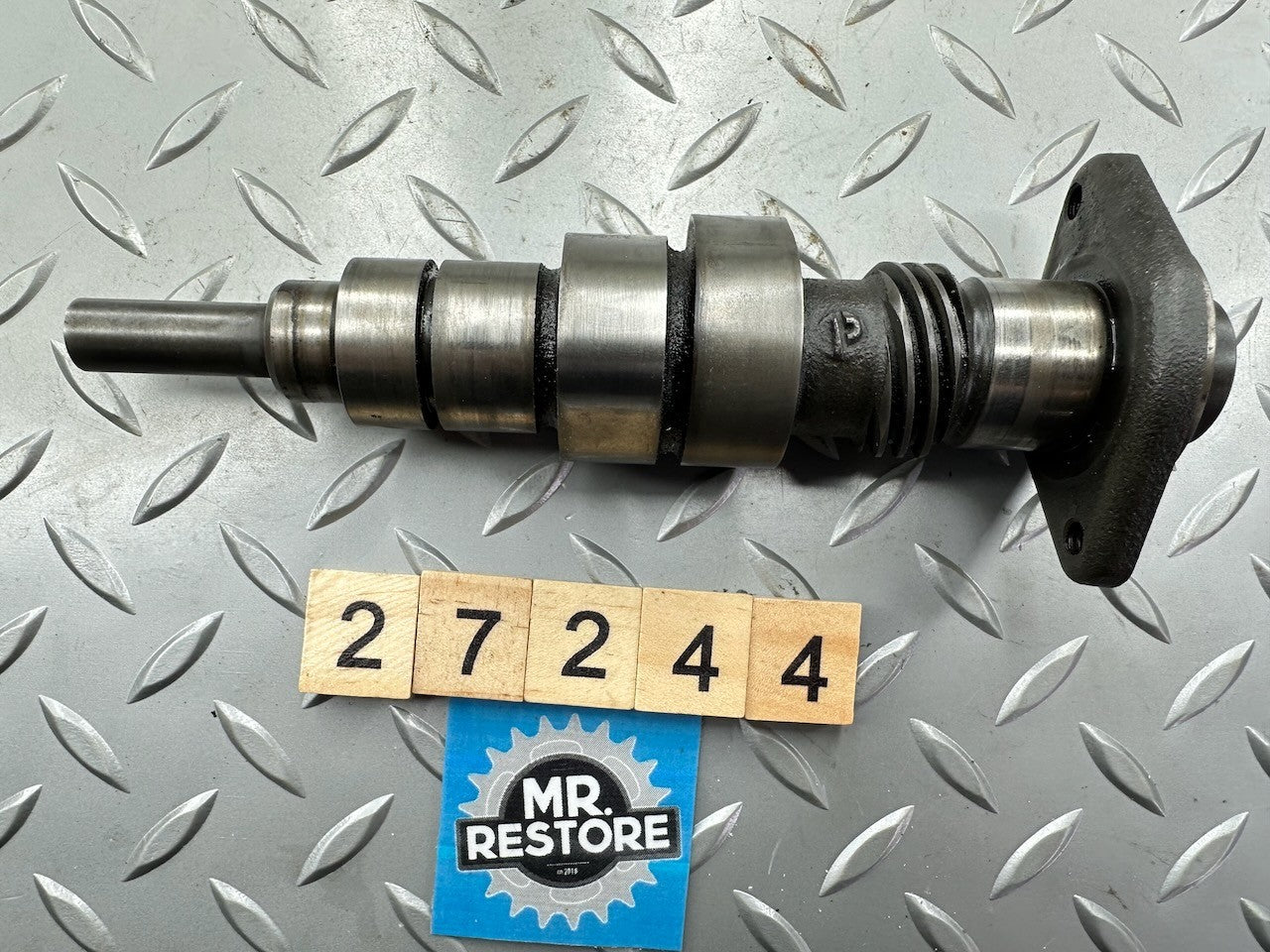 Suzuki SP370 '78-79' Camshaft 12711-32400