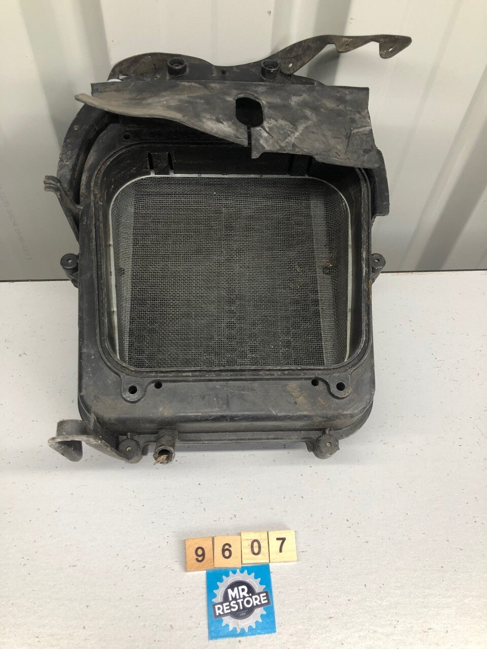 Honda VT 250 Air Box Air Cleaner HMKY6K1