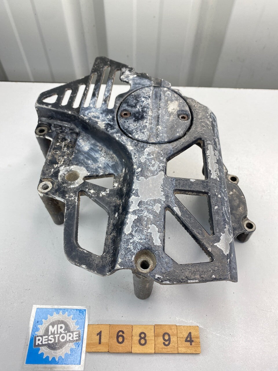 Suzuki GSXR400 1984-85 Engine Sprocket Cover 