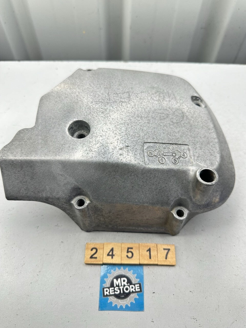 Suzuki GSX1100 GSX1000 GSX750 Engine Sprocket Cover 11360-49201