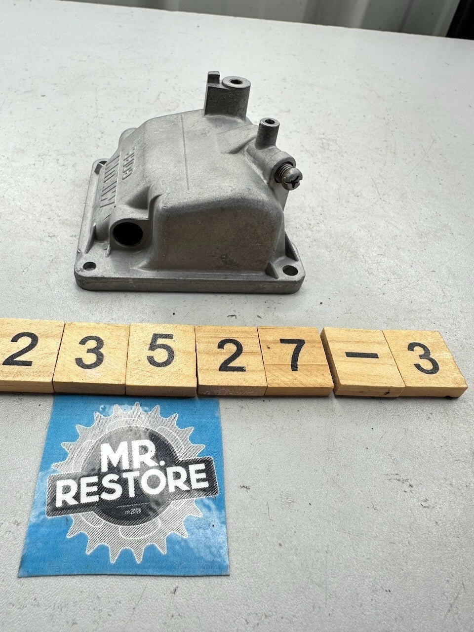 Yamaha FZR1000 '89-94' 3GM Carburettor Float Chamber Bowl