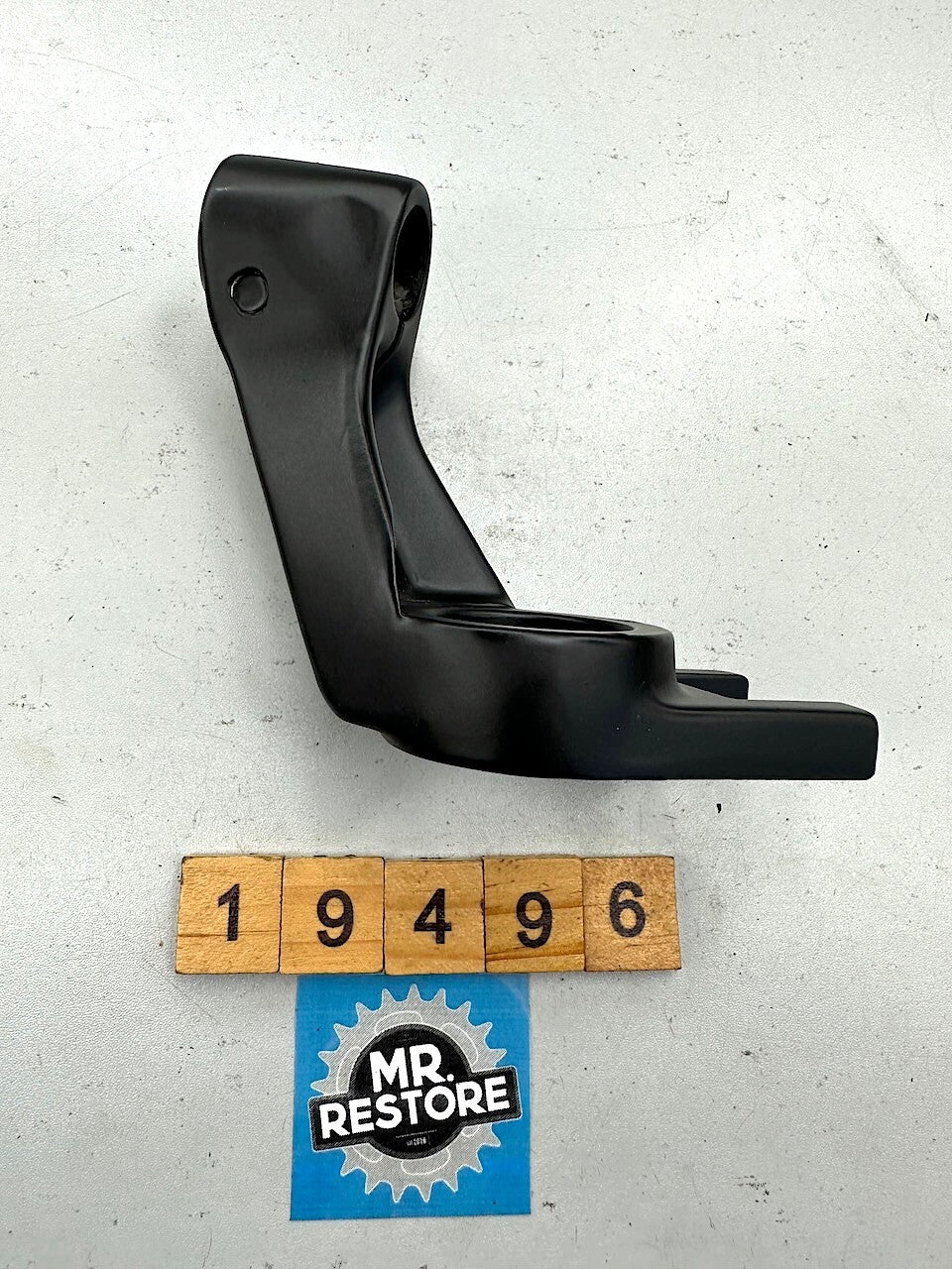 Kawasaki GT550 GT750 R/H OEM Handlebar Holder - Repainted 46012-1029