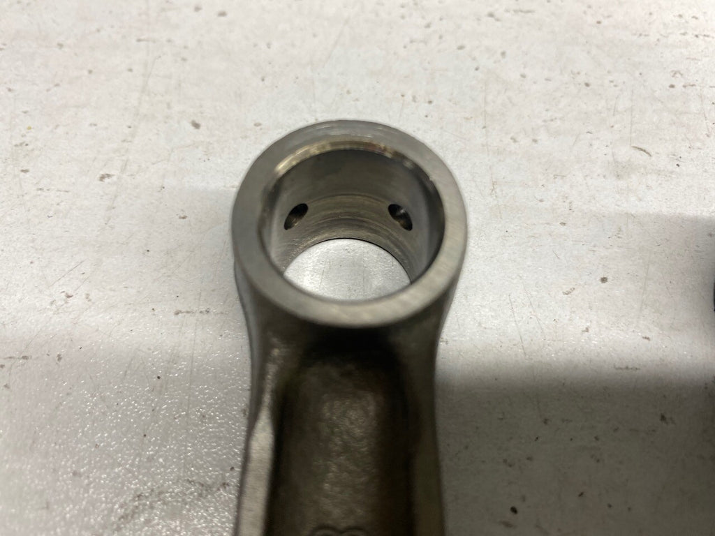 Suzuki 750cc Con Rods (455) Set of four