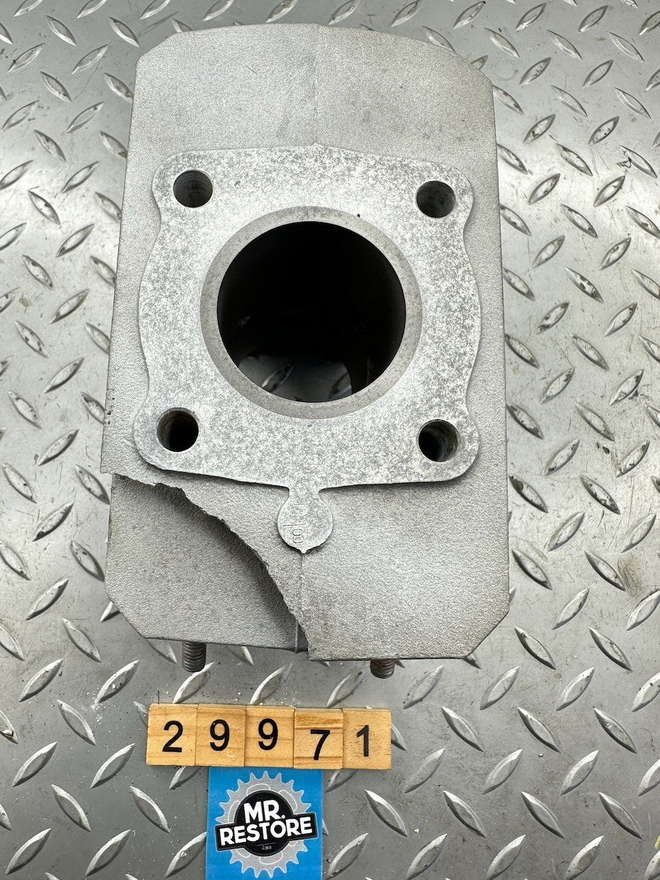 Kawasaki KH250 S1 Mach I 73-75 Middle Centre Cylinder @Standard 45mm 11005-095