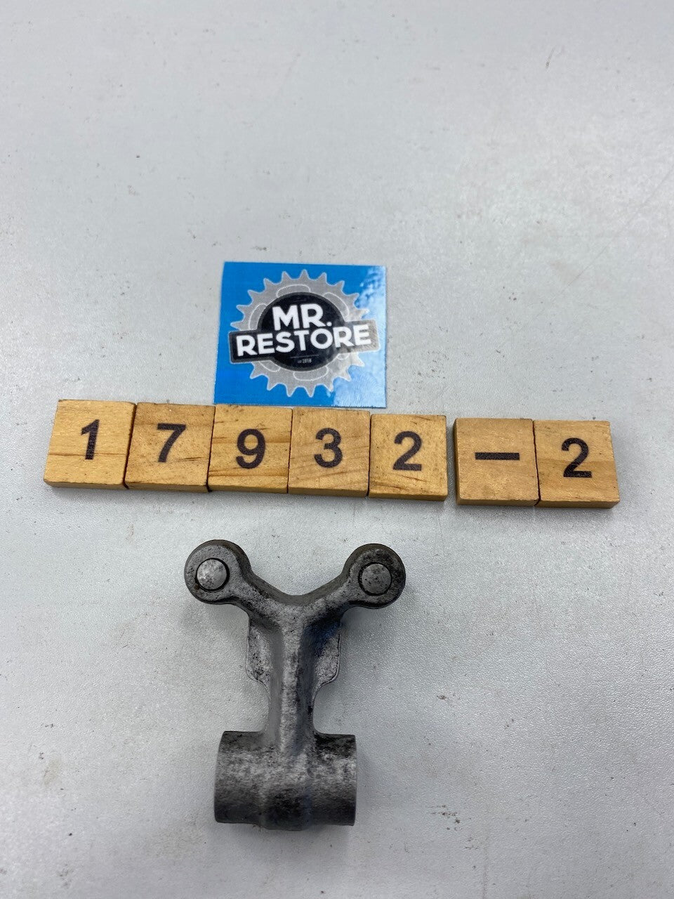 Honda VF750 VF700 Valve Rocker Arm 14611-MB0