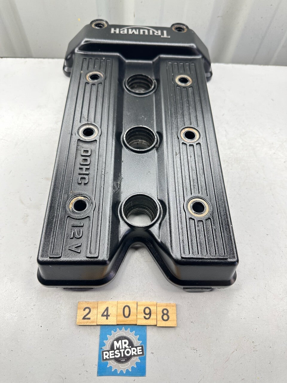 Triumph Daytona Speed Triple Sprint Tiger Trident Trophy - Cylinder Head Cover