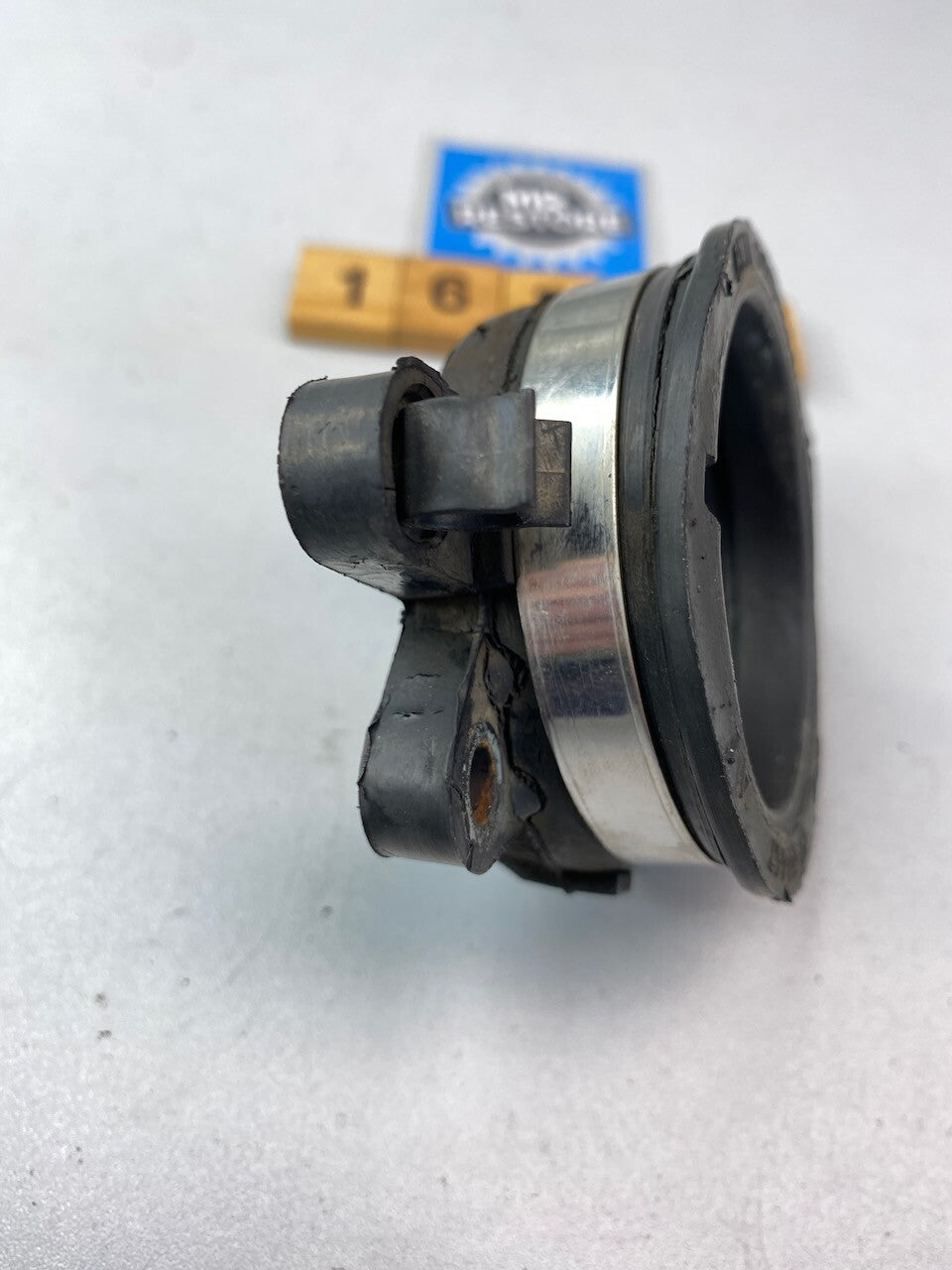 BMW R1100R R1100GS R1200CL R850R R/H Inlet Manifold  11 61 1 340 770