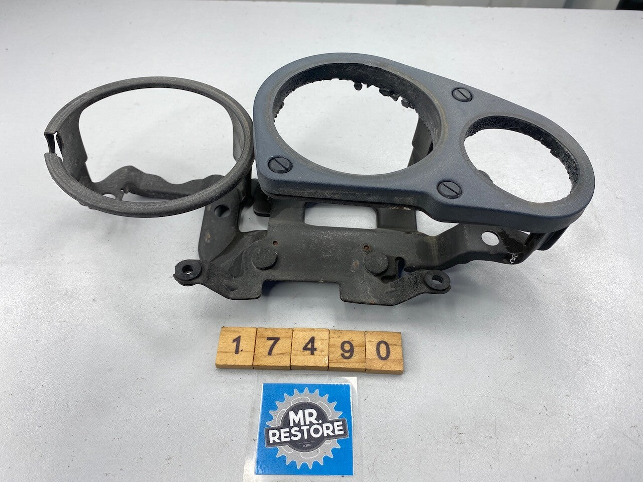 Kawasaki ZX750 ZX400 Meter Bracket 25008-1175