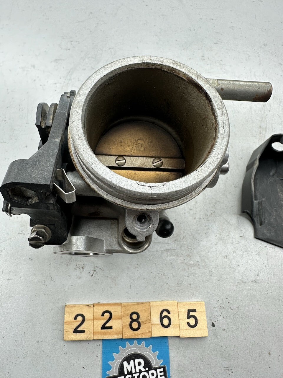 BMW R1200GS / ADV R1200ST R1200R HP2 Left Throttle Valve Housing 13547672731