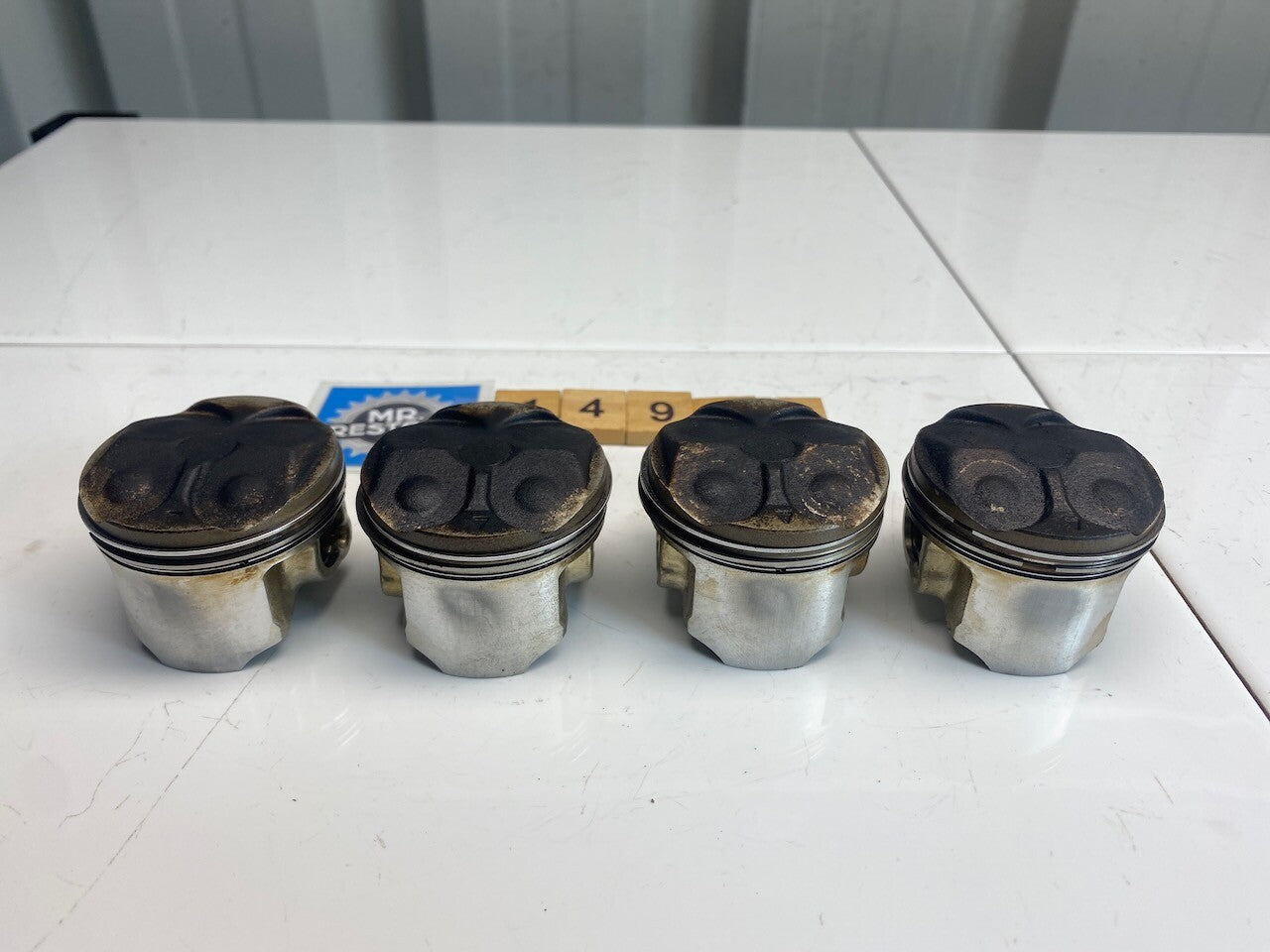 Yamaha FZR250 3LN OEM 48mm Pistons, Rings & Pins x 4 - 3LN-11631