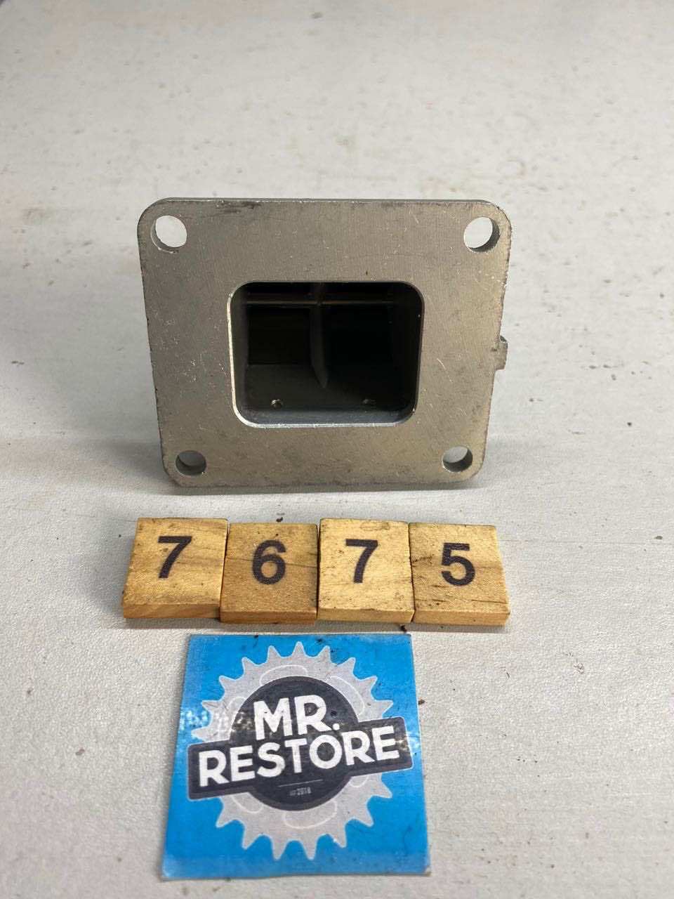 Yamaha RD250 YPVS RZ250 Reed Block & Reeds OEM 4X8-13610-00