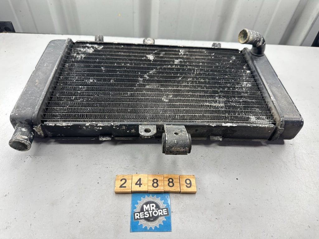 Honda CBR250R MC19 Radiator 19001-KY1-003