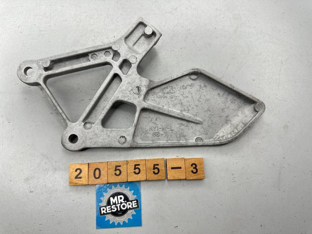 Honda CBR250R MC19 L/H Footrest Foot Peg Bracket 50700-KY1