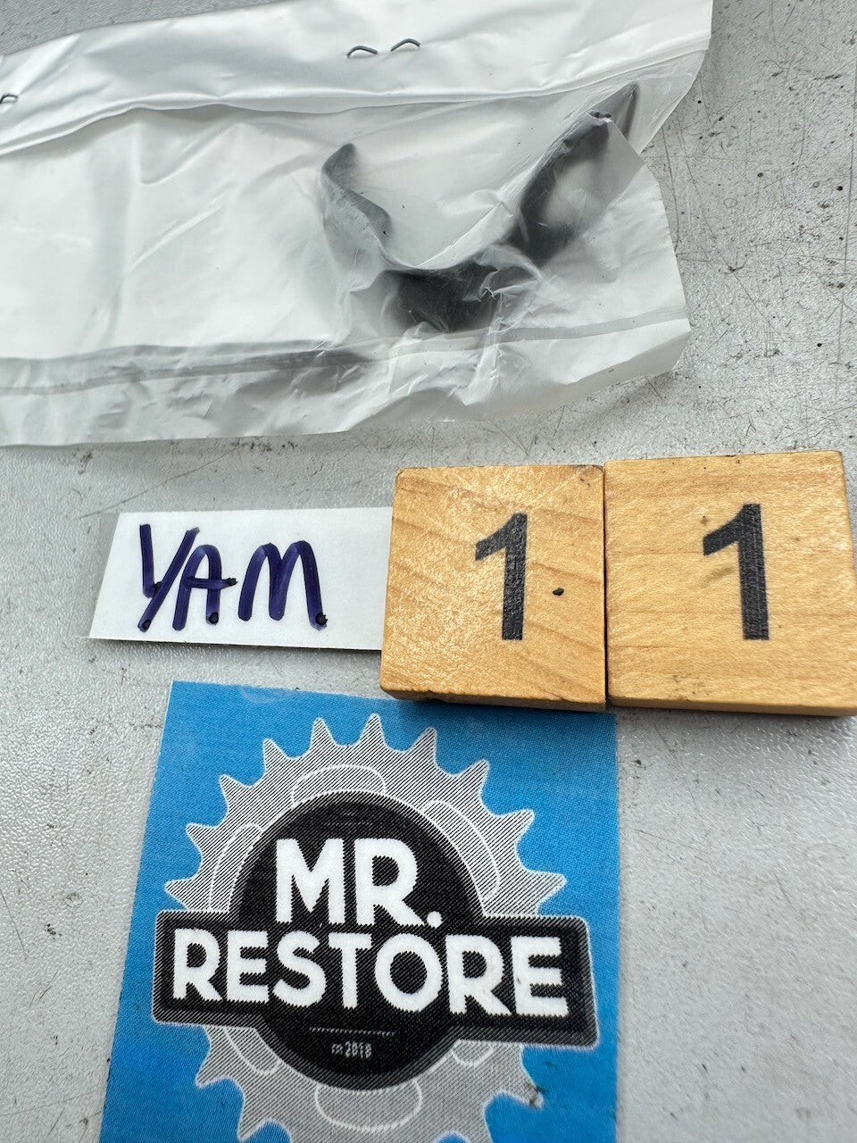 Yamaha NOS OEM RZ350 RZ250 RD350LC RD250LC XVS650 Crankcase Cover Clamp