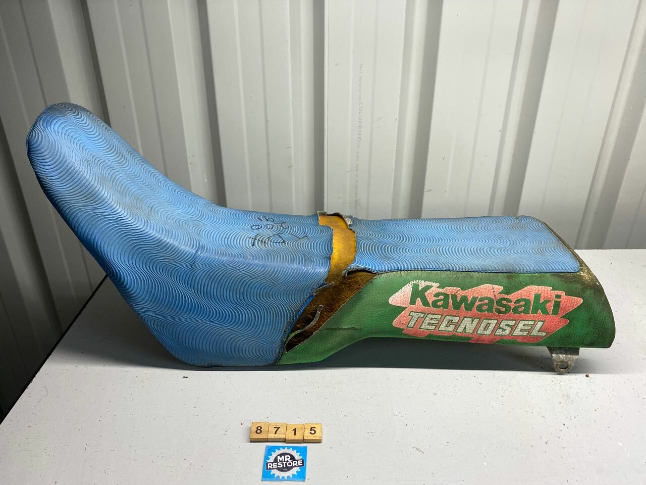 Kawasaki KDX200 1991 Seat 53001-1561