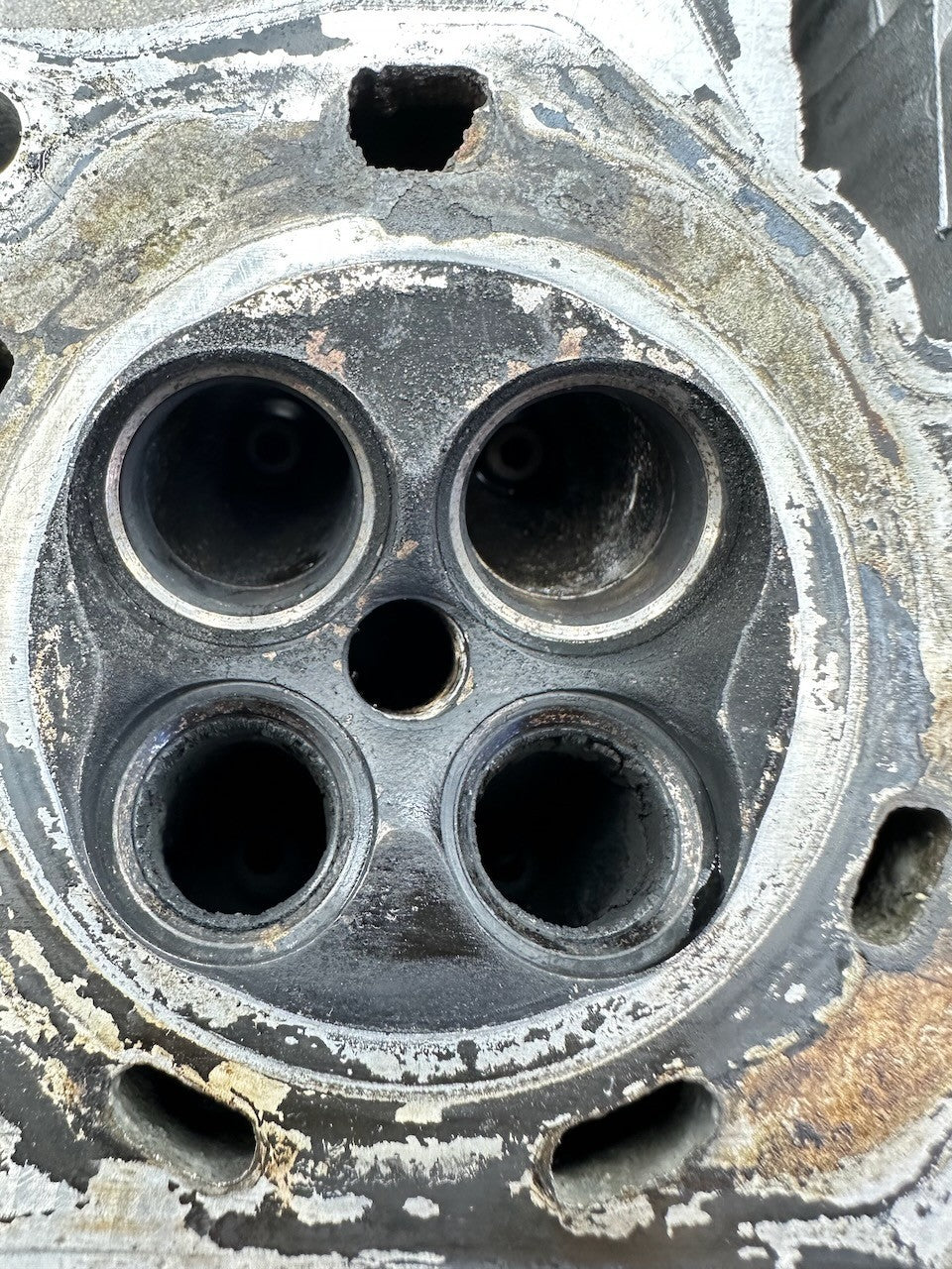 Honda CBR250R MC19 KY1 Cylinder Head