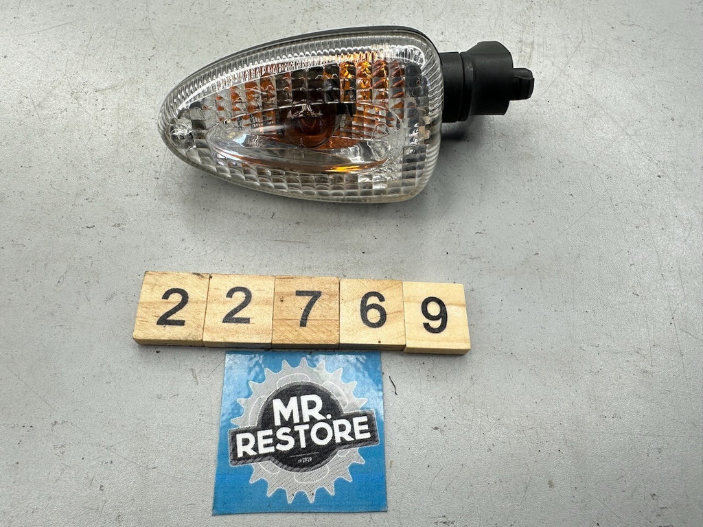 BMW R1200GS F800S R1200R K1200R Rear Left Indicator & Mount 63137667772
