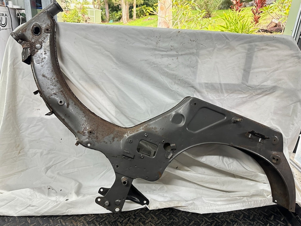 Yamaha V70 V80 V90 Frame