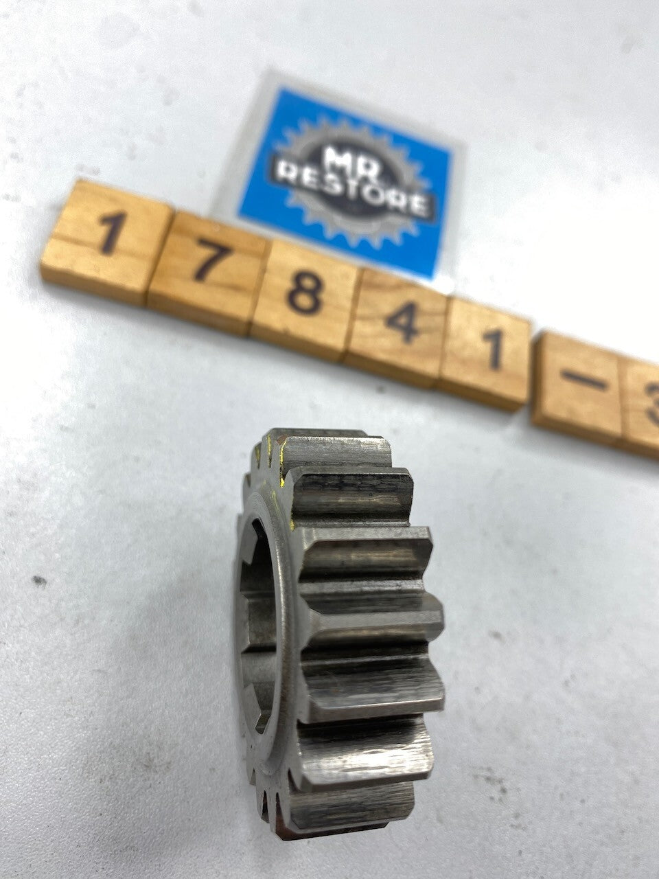 Yamaha SR500 SR400 XT500 TT500 Transmission 2nd Pinion Gear 583-17121
