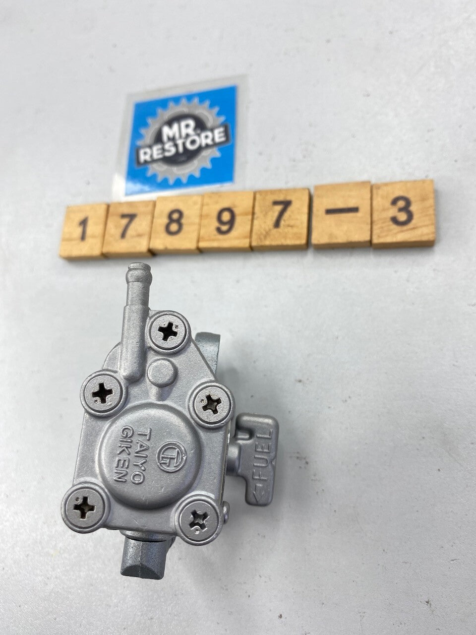 Yamaha XV250 Virago SRX500 400 OEM Fuel Tap Petcock  2UJ-24500