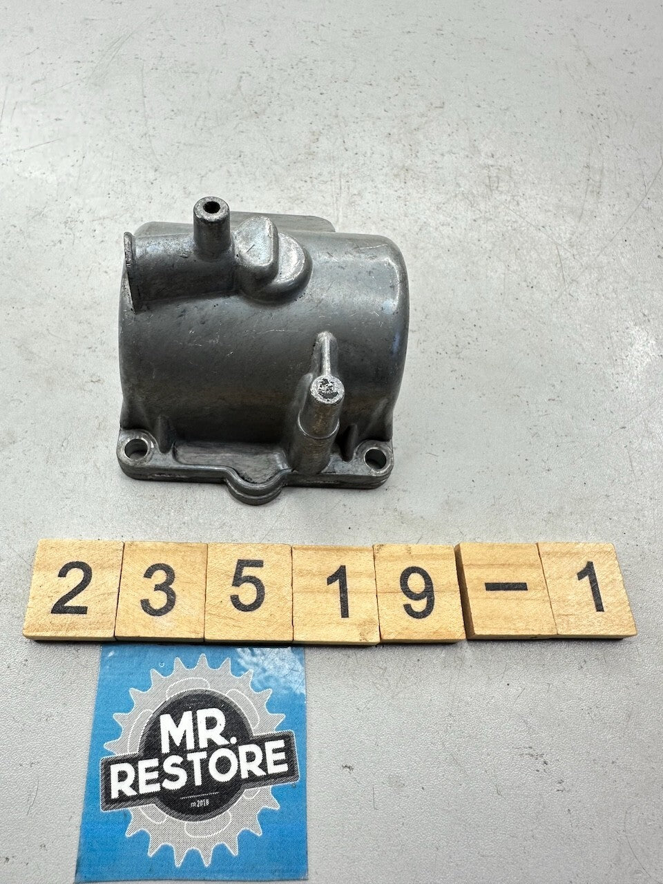 Kawasaki GPZ750 ZX750 Float Chamber Bowl