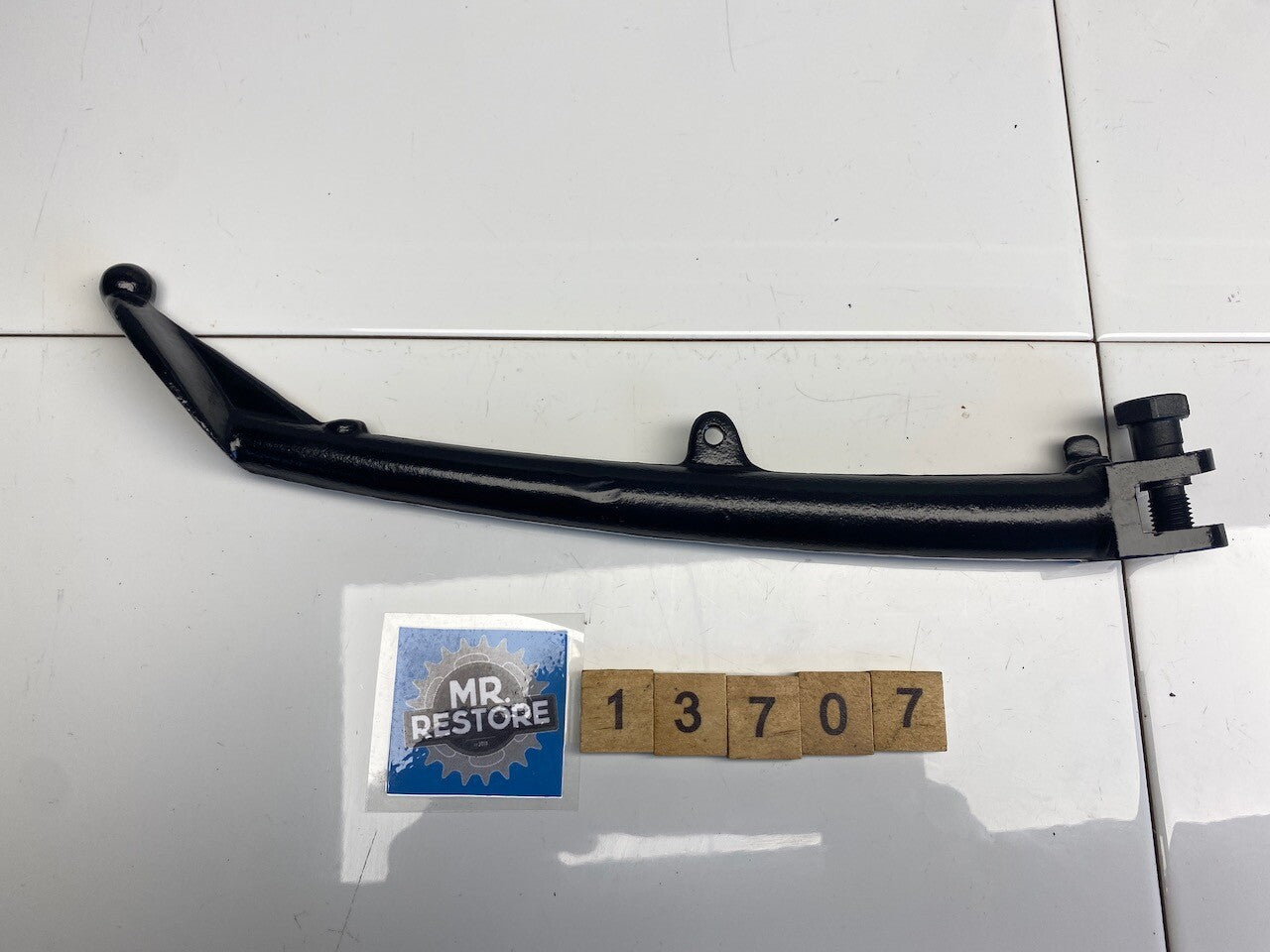 Kawasaki GT750 Side Stand & Bolt - Reconditioned 