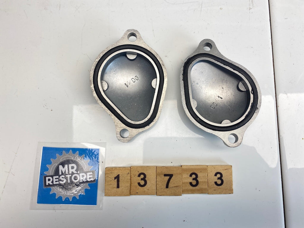Yamaha XT500 Pair of Cylinder Head Covers - Vapour Blasted