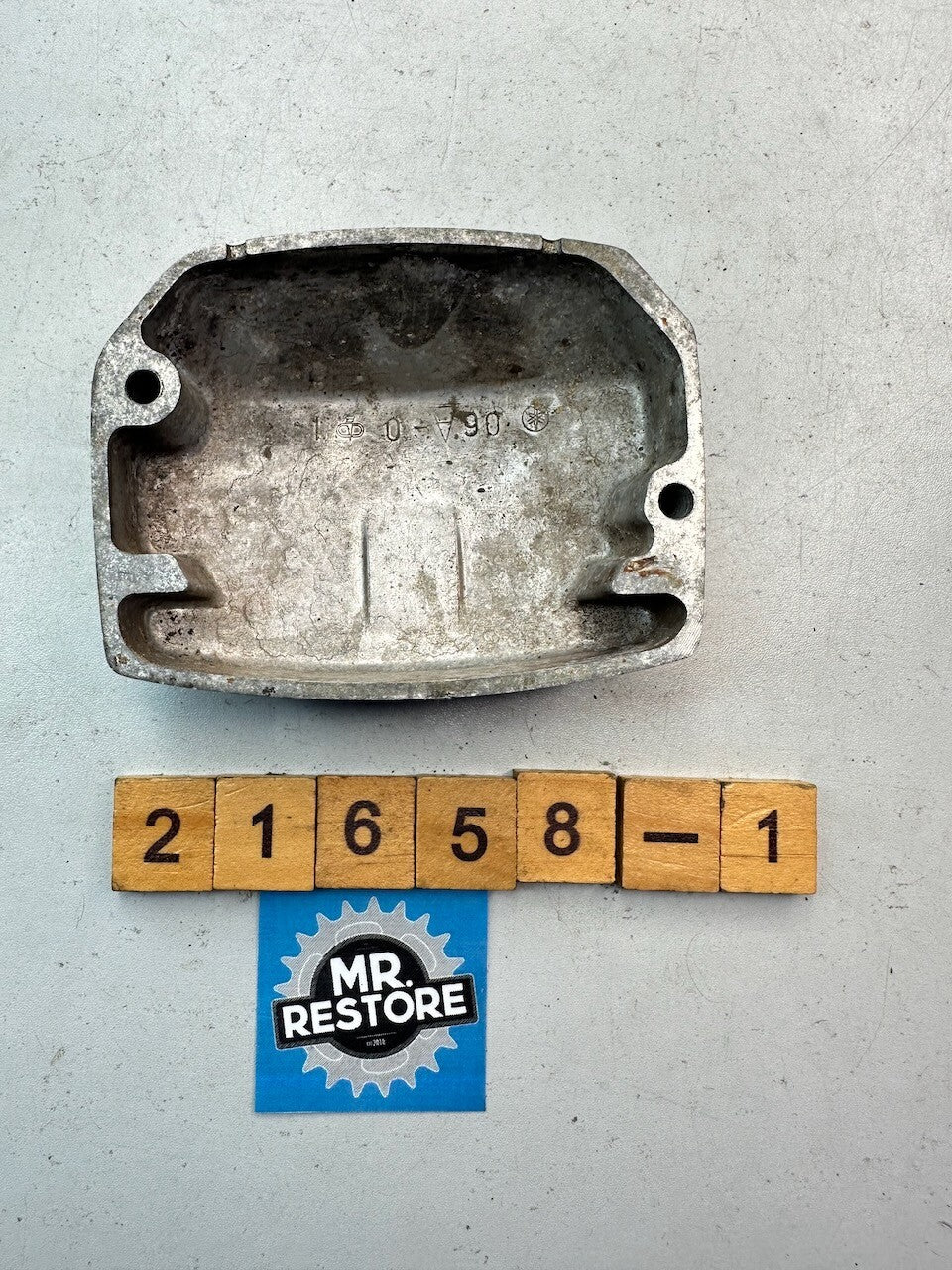 Yamaha XS400 XS360 XS250 Breaker Cover 1 - 1L9-11157