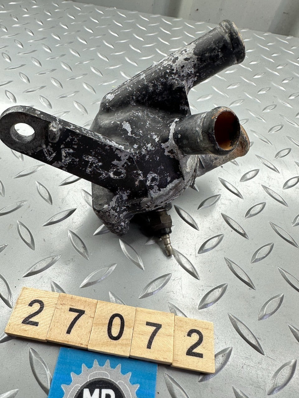 Honda VF750 VF700 F Interceptor - Thermostat Case Housing & Cover 19311-MB2-010