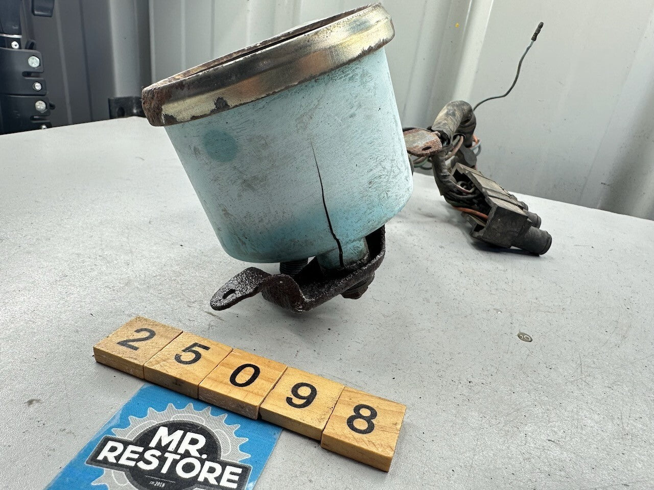 Honda CX500 Tachometer, Fuel Gauge & Mount Bracket