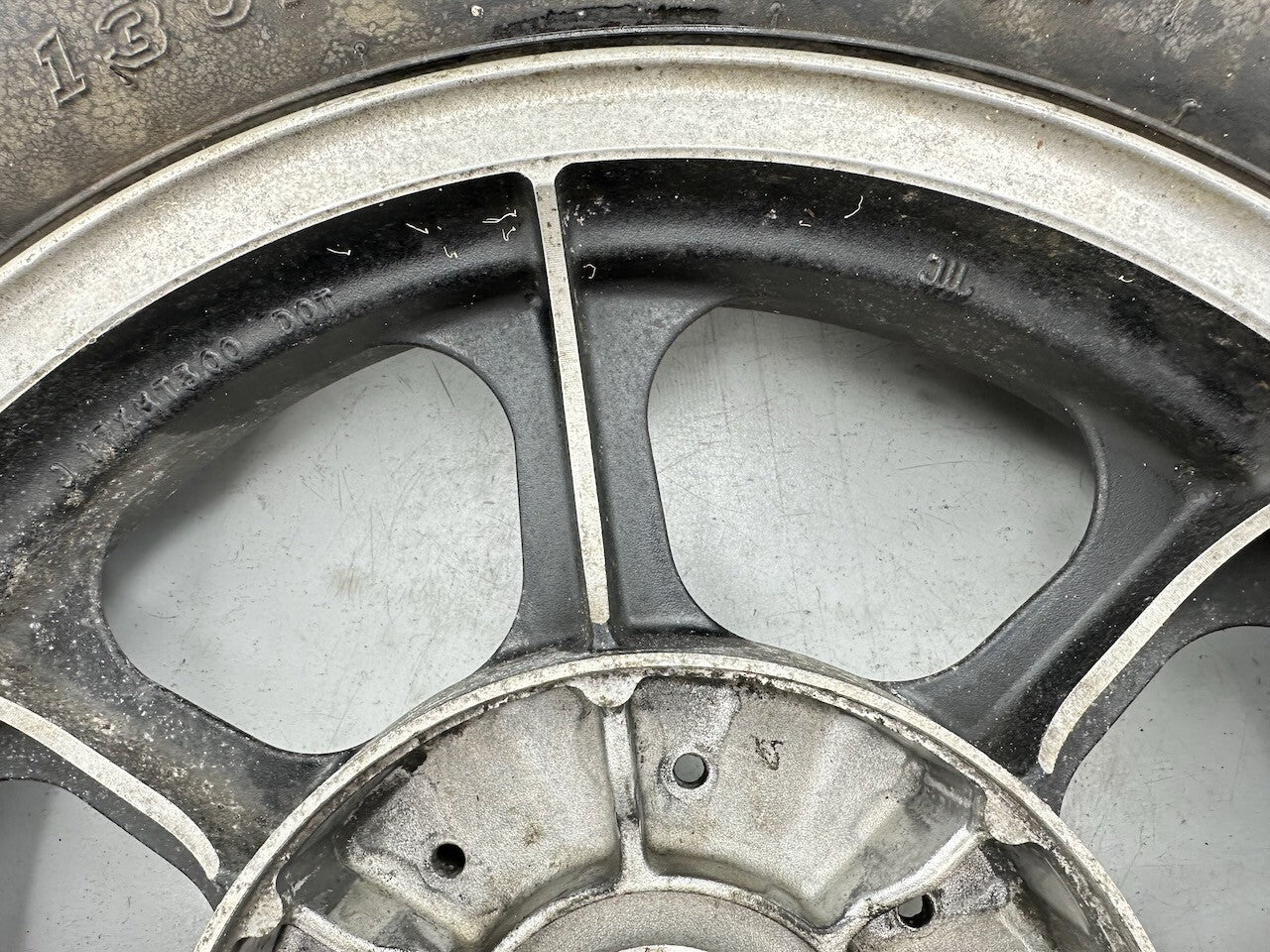 Kawasaki Z1300 KZ1300 '79-82' 17 x 3.00 Rear Wheel 41073-1024