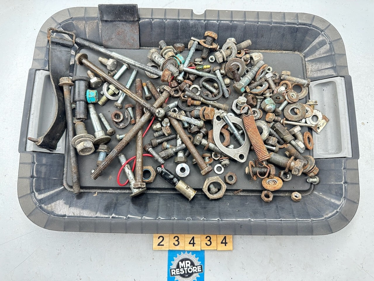Yamaha V90 Assorted Bolts & Screws etc. From Bike Break Up