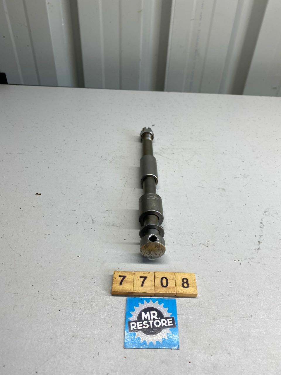 Honda XL175 (1976) Front Wheel Axel Spindle & Spacers - Vapour Blasted