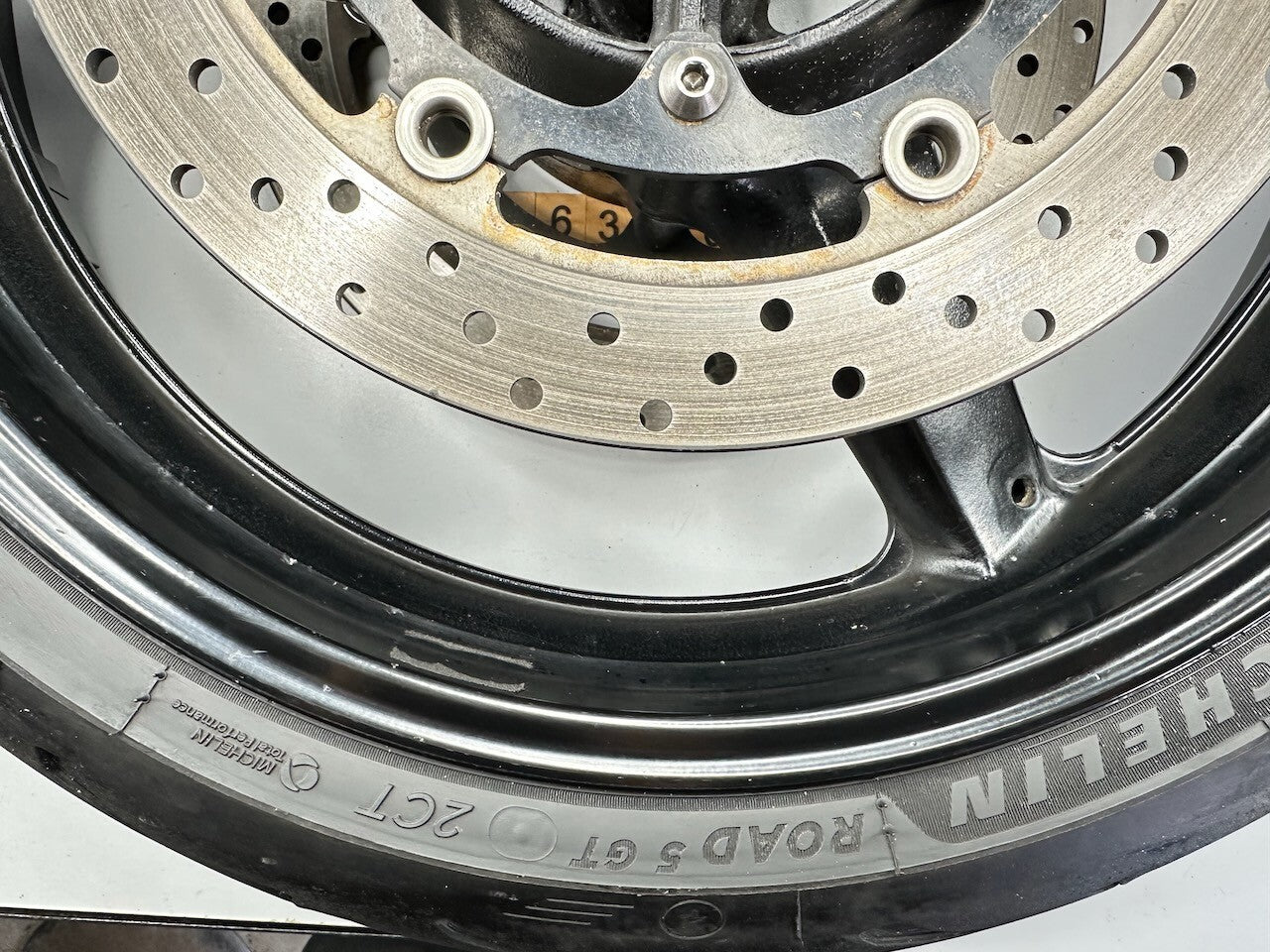 Yamaha XJR1300 '04-16' Front Wheel , Discs & Useable Michelin Road 5 2CT Tyre