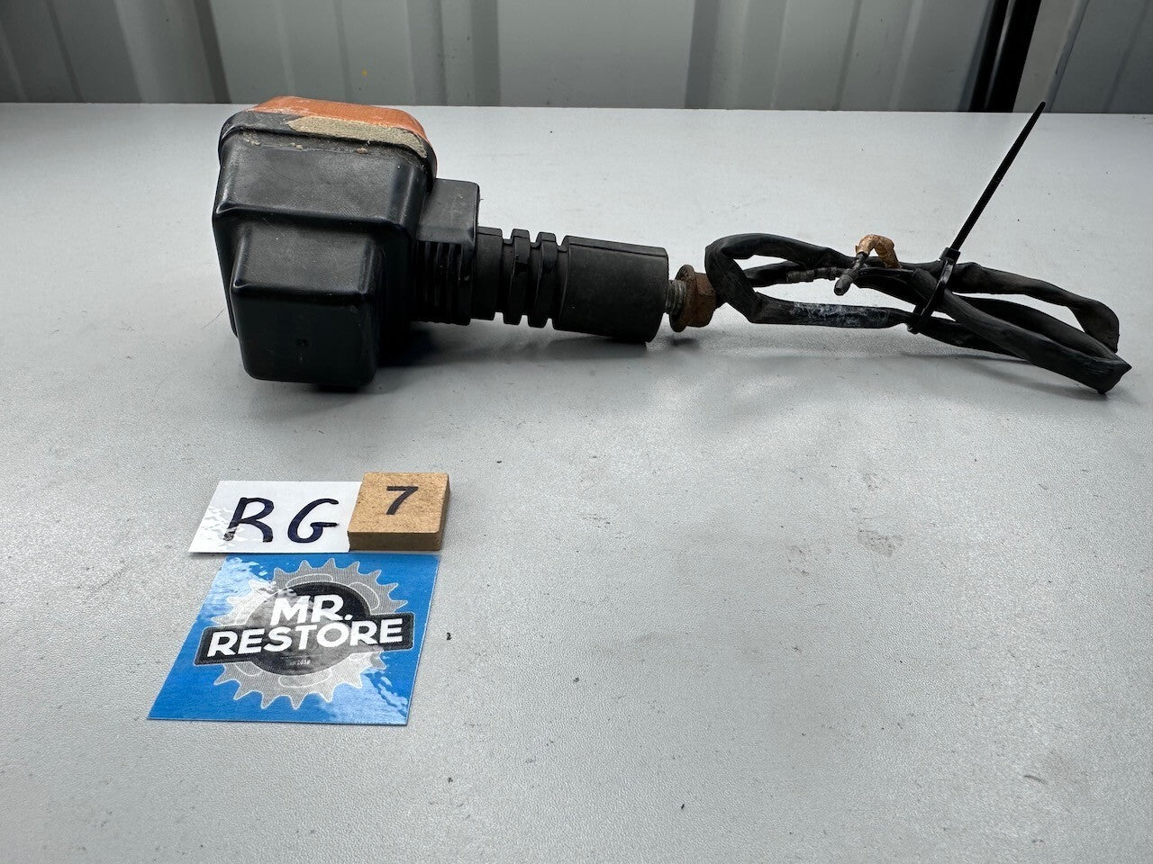 Suzuki RG500 R/H Rear Indicator