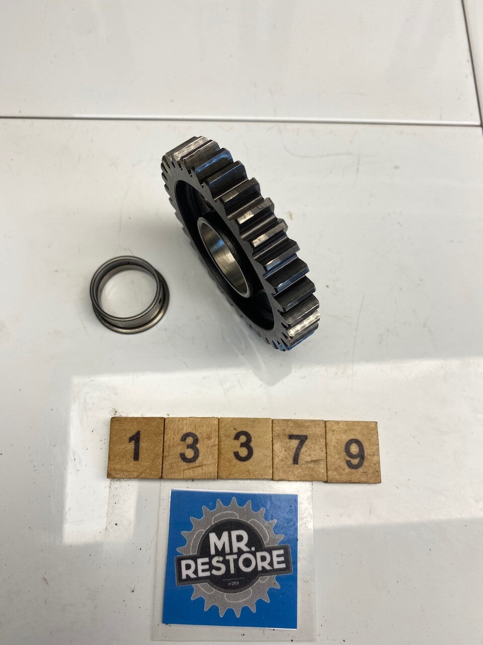 Honda XR250R XR200R XL250 Transmission Gear 33t & Collar - 23431-KK1 & 23432-KK0