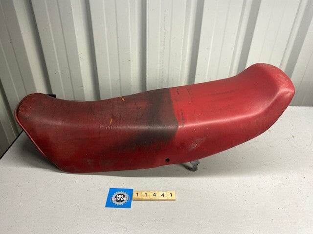 Honda VT250 Seat & Strap - 77200-KE8-0000