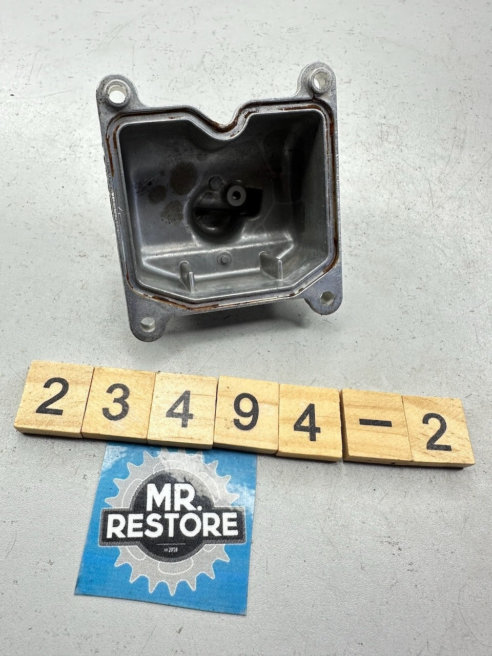 Kawasaki ZX1000 GPZ1000RX '86-88' Float Chamber Bowl 838