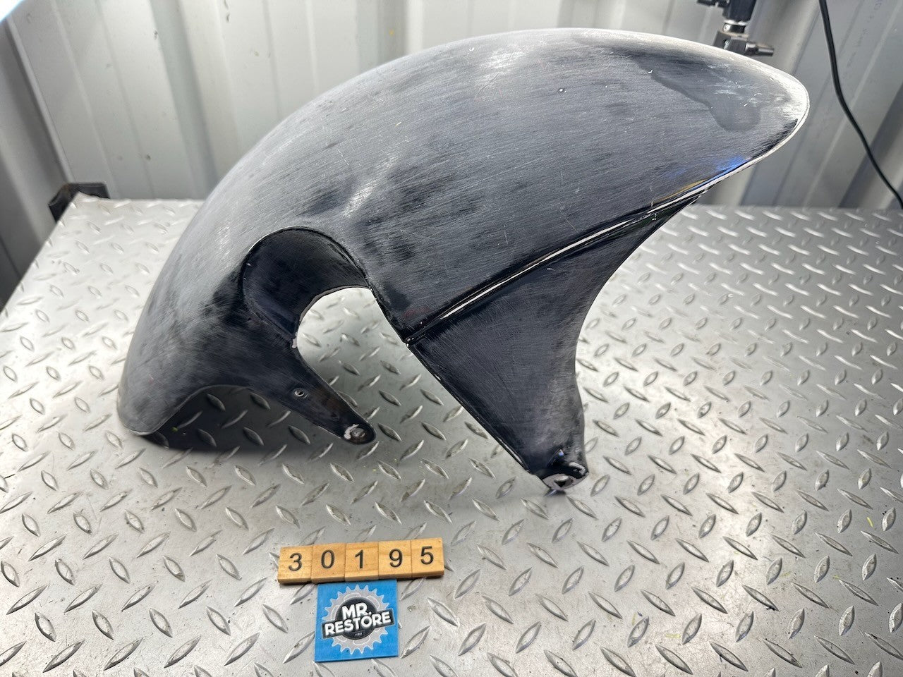 Suzuki RGV250 91-96 Front Mudguard Fender 53111-22D0  53110-22D00