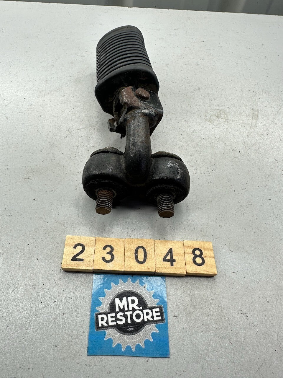 Suzuki GS650 Katana '81-82' R/H Riders Foot Rest Peg 43510-34300-291  43550-3431